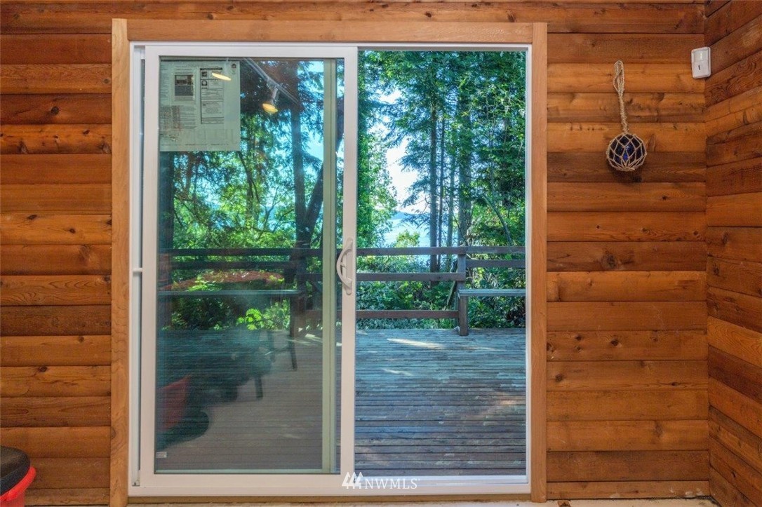 1211 Griffith Point Road Nordland, WA 98358 - Photo 15 of 25
