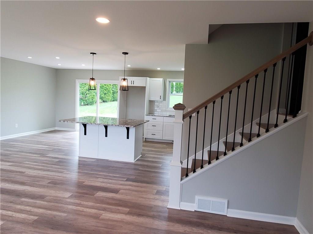1820 Pulaski Road New Castle, PA 16105 - Photo 2 of 25