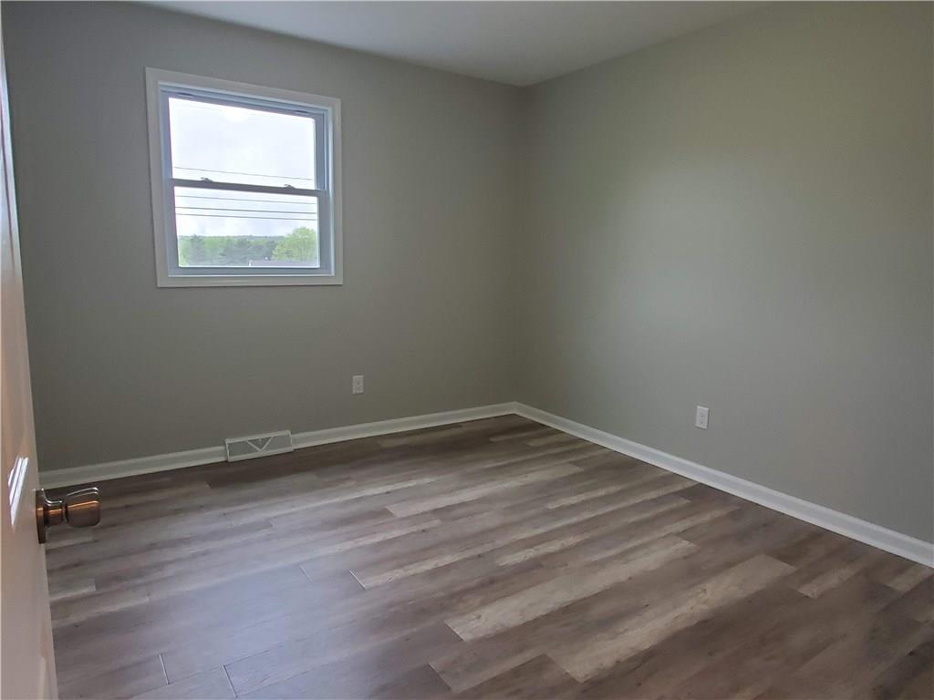 1820 Pulaski Road New Castle, PA 16105 - Photo 12 of 25