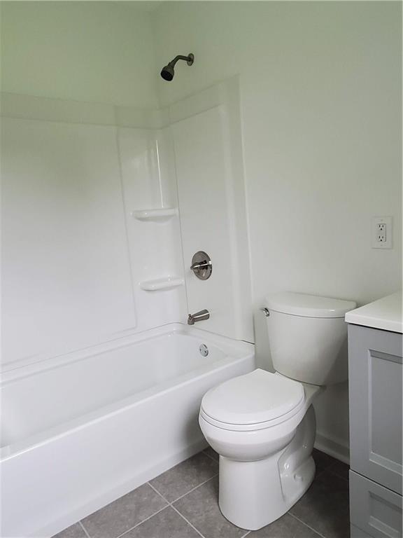 1820 Pulaski Road New Castle, PA 16105 - Photo 17 of 25