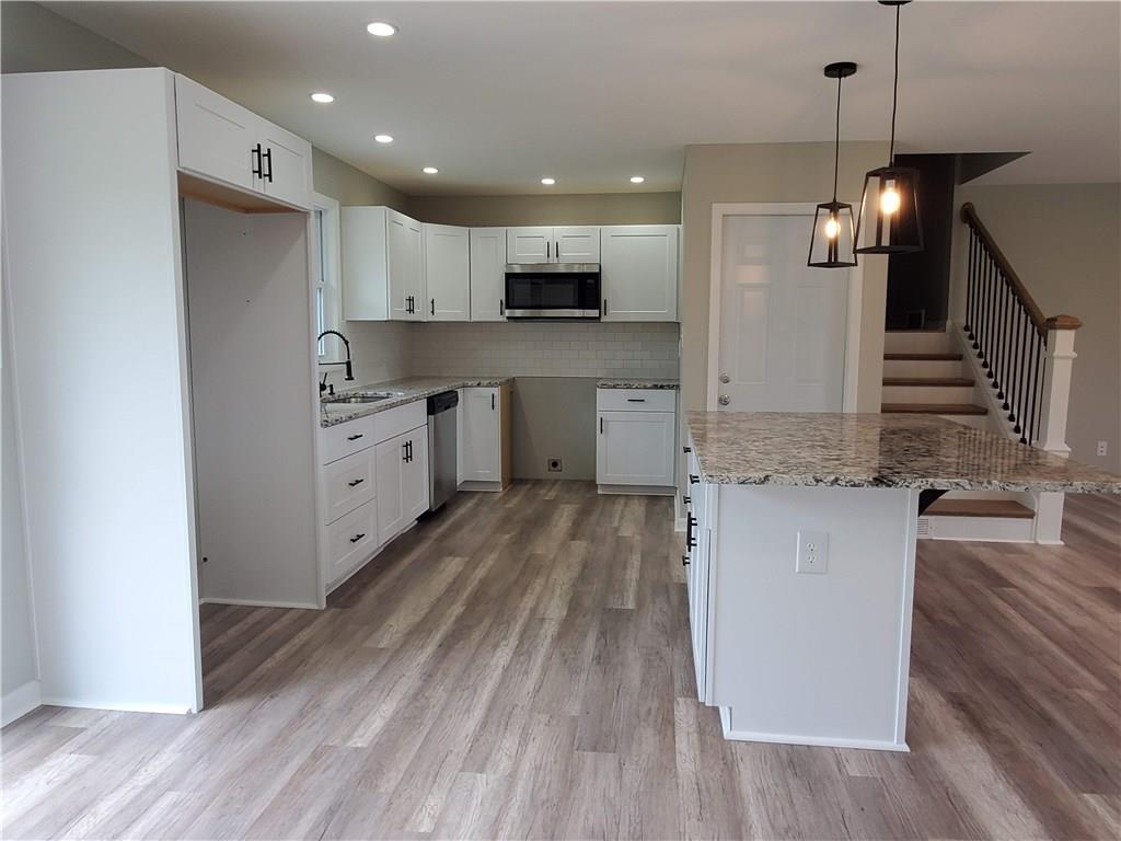 1820 Pulaski Road New Castle, PA 16105 - Photo 4 of 25