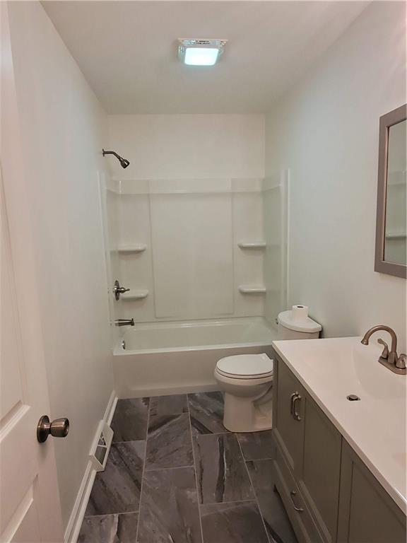1820 Pulaski Road New Castle, PA 16105 - Photo 9 of 25