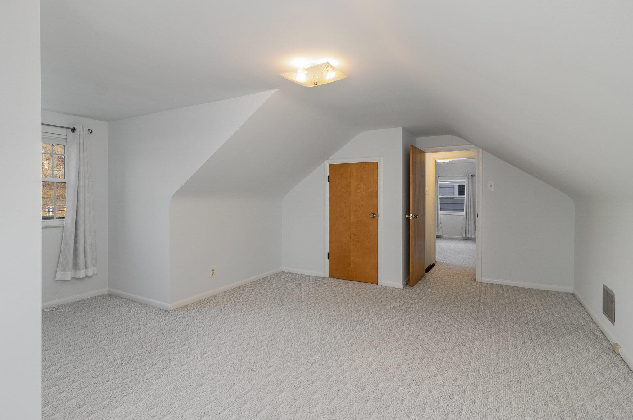 328 Riddle Place Newport, KY 41071 - Photo 14 of 25 Gallery Image 14