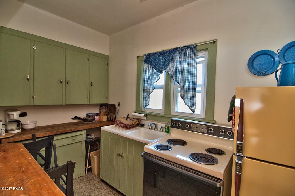 1111 Avoy Road Lakeville, PA 18438 - Photo 42 of 108