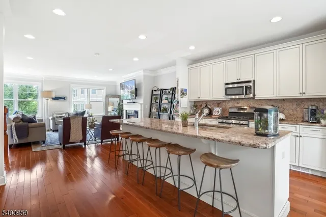 $5,200 | 28 Park Place, Mountain Lakes, NJ 07046