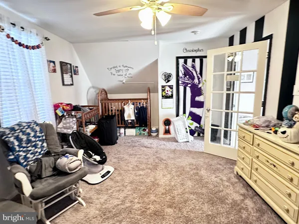 $325,000 | 212 North Vine Street, Clayton, NJ 08312