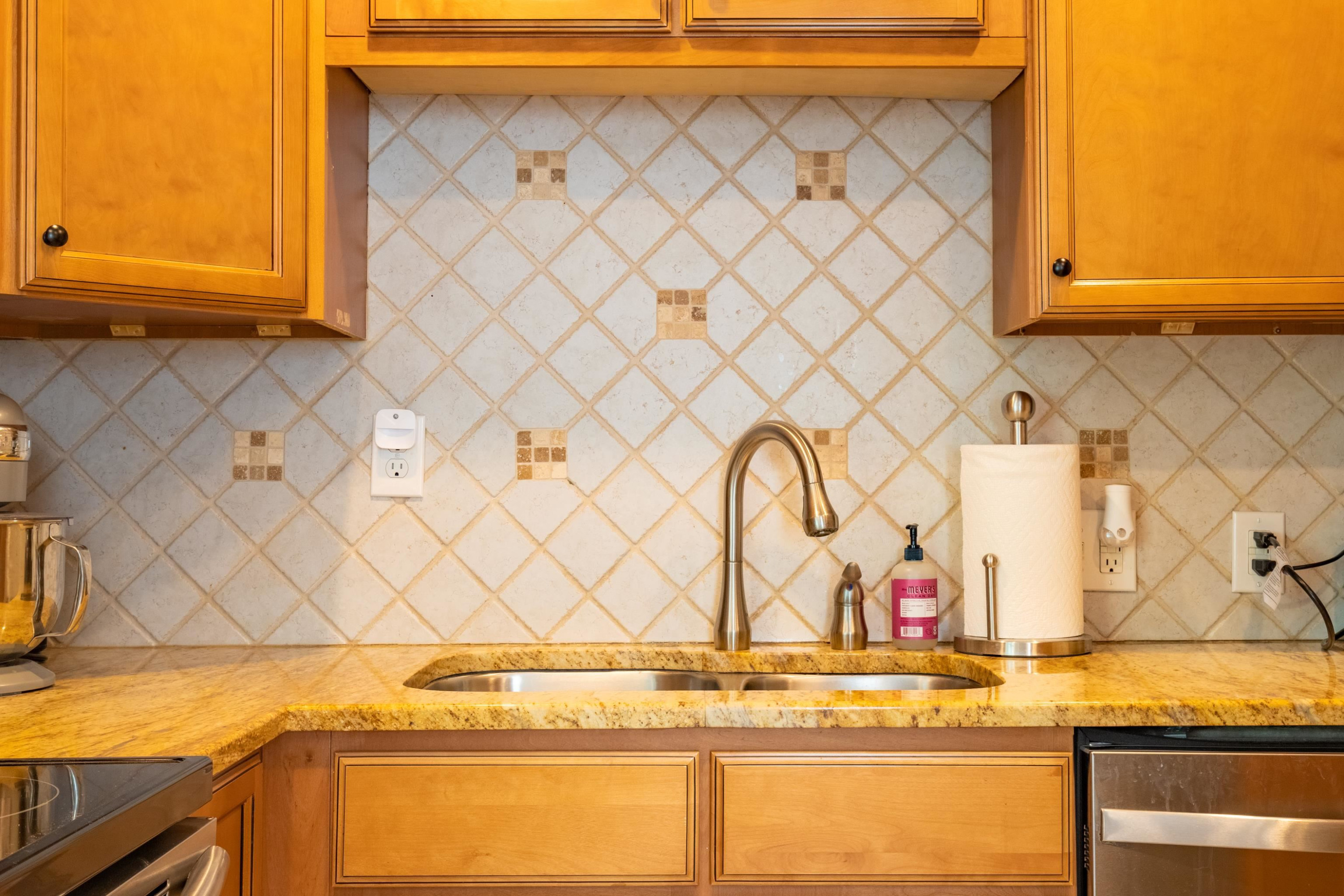 2711 Gordon Street Raleigh, NC 27608 - Photo 14 of 36 Photo 14