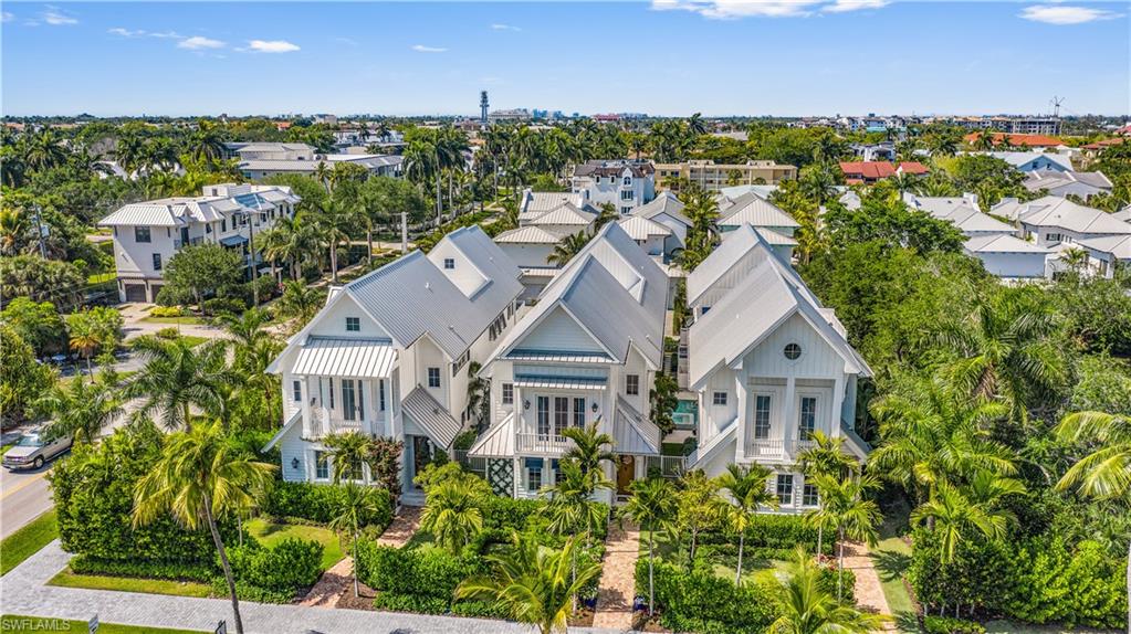 909 10th Avenue South Naples, FL 34102 - Photo 35 of 36