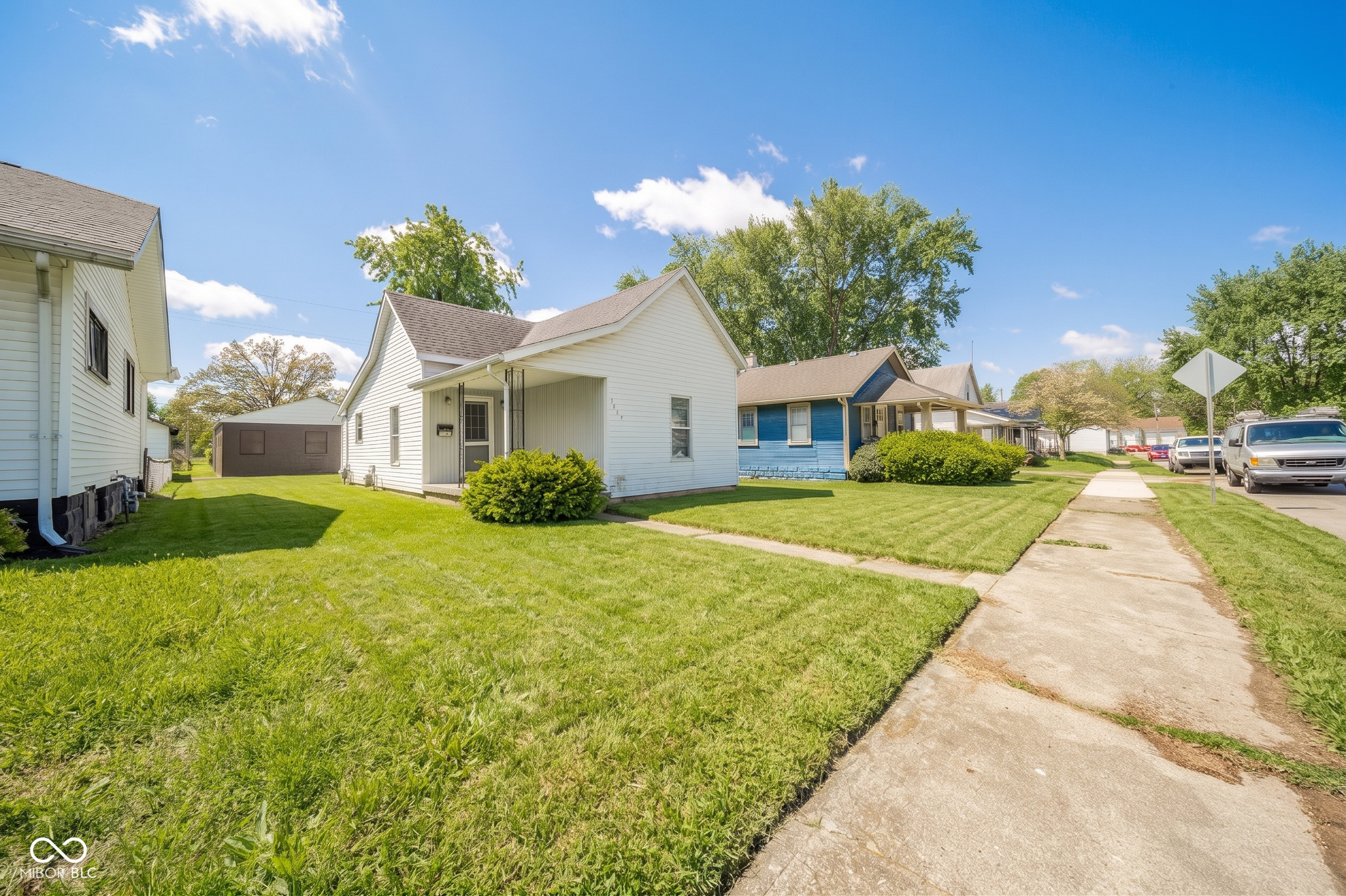 1433 West 5th Street Anderson, IN 46016 - Photo 3 of 26