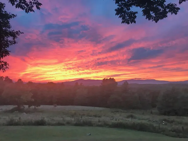 $1,350,000 | 732 Under The Mountain Road, Londonderry, VT 05155