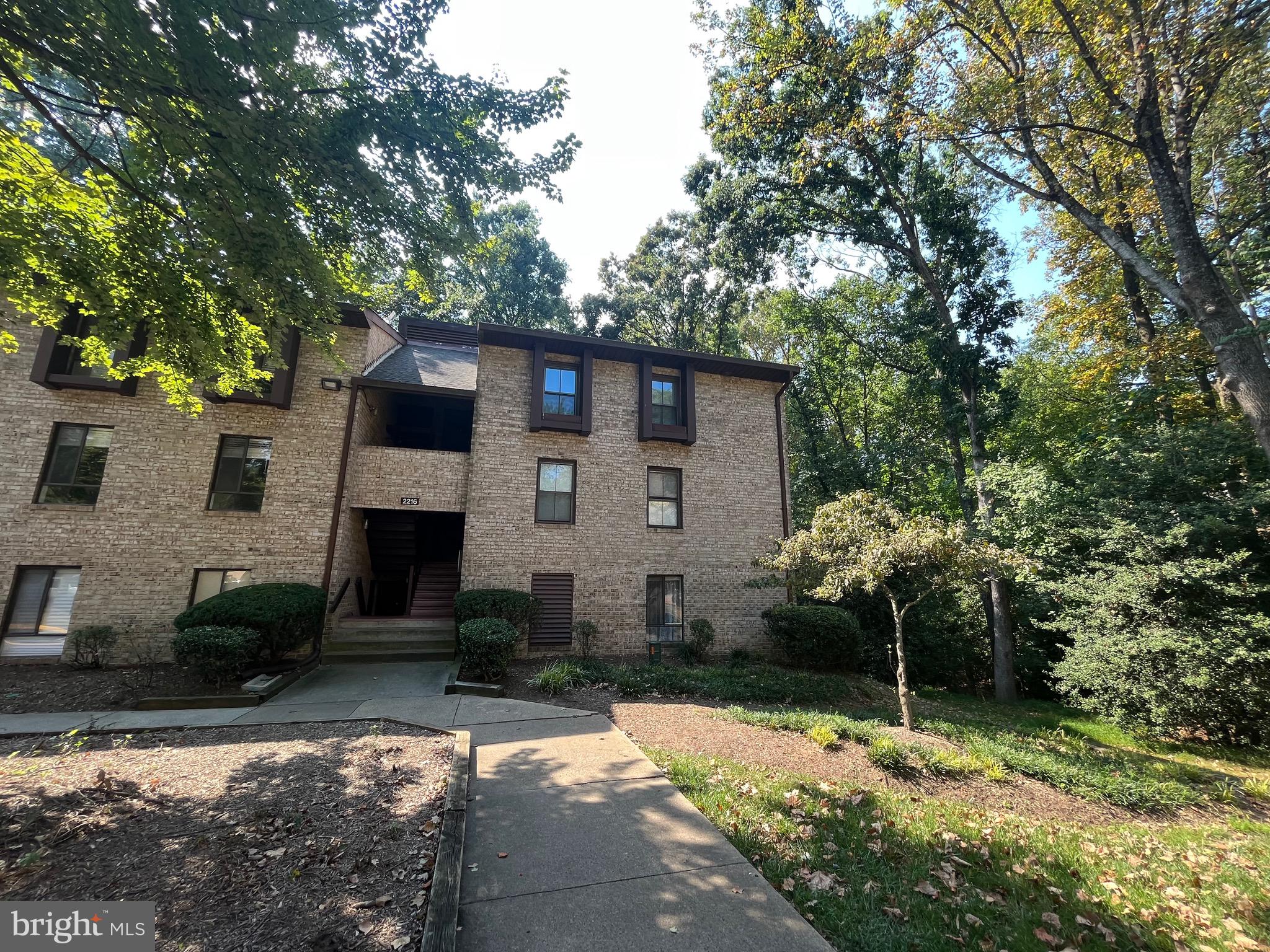 2216 Castle Rock Square, Unit 11C Reston, VA 20191 - Photo 2 of 20 View from the front of condo