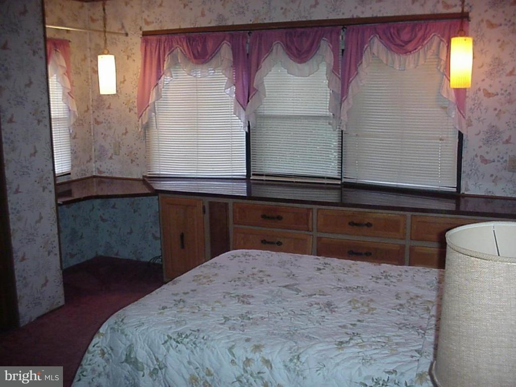 2379 River Road, Unit 26 Bainbridge, PA 17502 - Photo 5 of 9 Gallery Image 5
