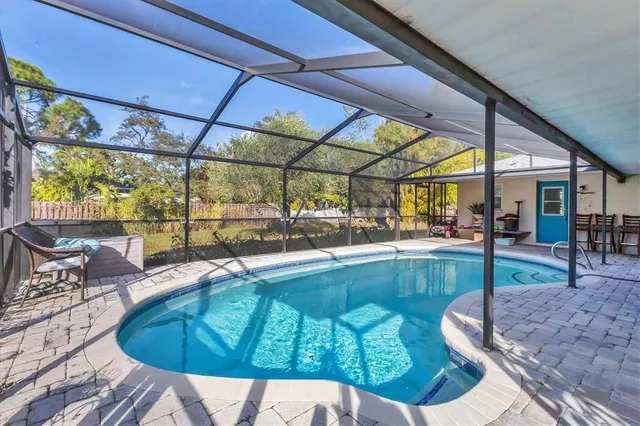 $620,000 | 1819 Mova Street, Sarasota, FL 34231