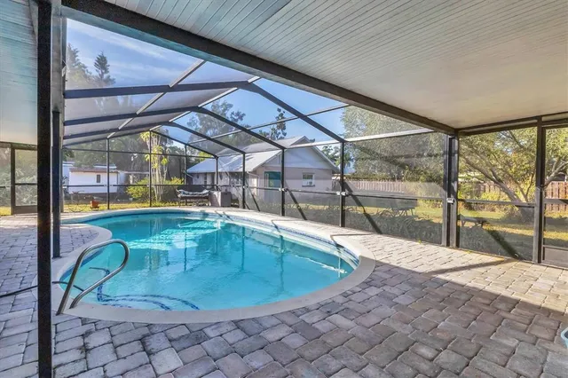 $620,000 | 1819 Mova Street, Sarasota, FL 34231