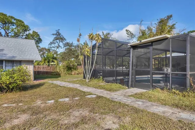 $620,000 | 1819 Mova Street, Sarasota, FL 34231