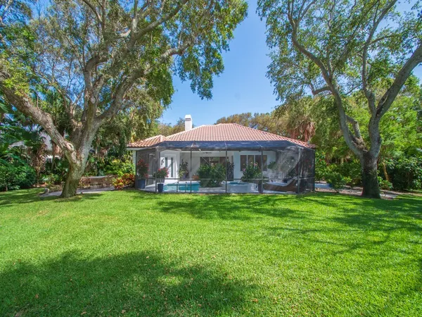 $1,495,000 | 250 Ocean Beach Trail, Vero Beach, FL 32963