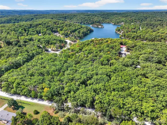 $69,900 | 29129 Pinnacle Lake Road, New Florence, MO 63363