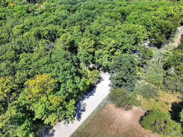 $69,900 | 29129 Pinnacle Lake Road, New Florence, MO 63363