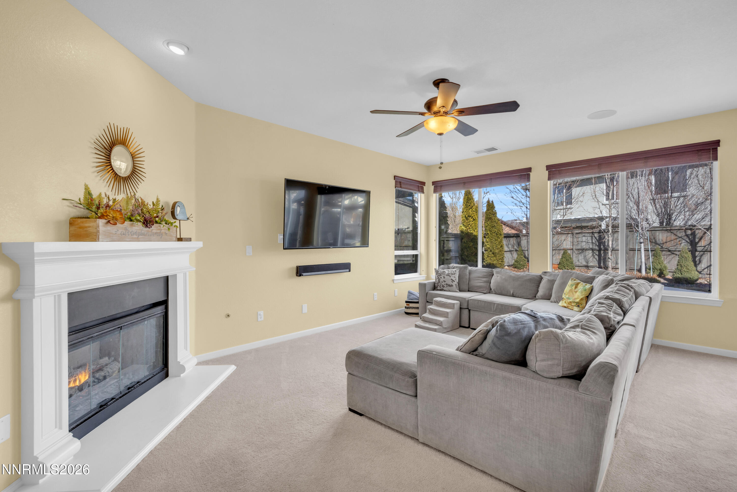 461 Roseben Court Reno, NV 89521 - Photo 12 of 37 IMG_2826