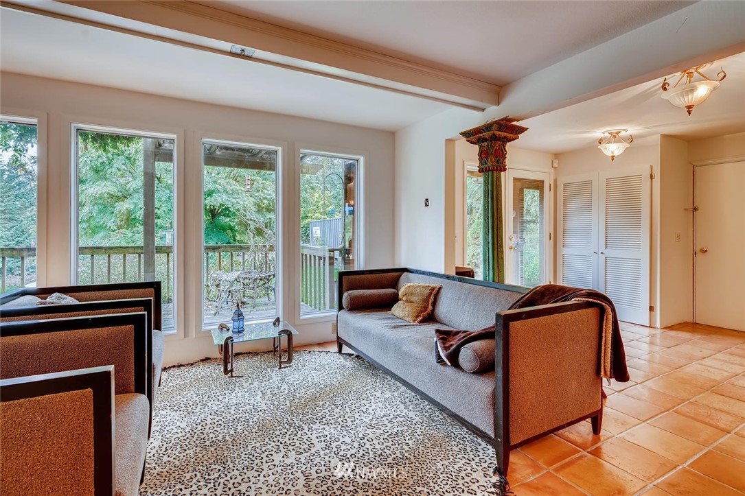 21612 High Bridge Road Monroe, WA 98272 - Photo 12 of 22 a living room with furniture and a rug