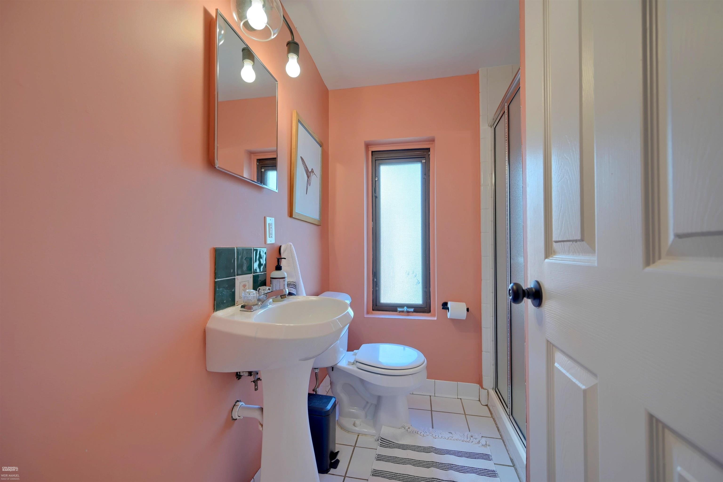 1496 Roslyn Road Grosse Pointe Woods, MI 48236 - Photo 26 of 36
