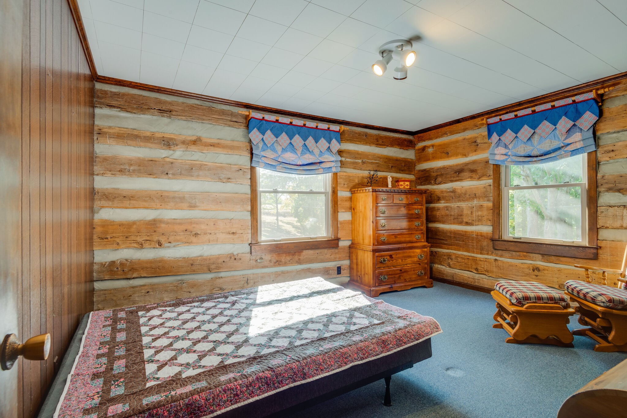 3093 Ivey Point Road Goodlettsville, TN 37072 - Photo 19 of 40 a bedroom with furniture and a window