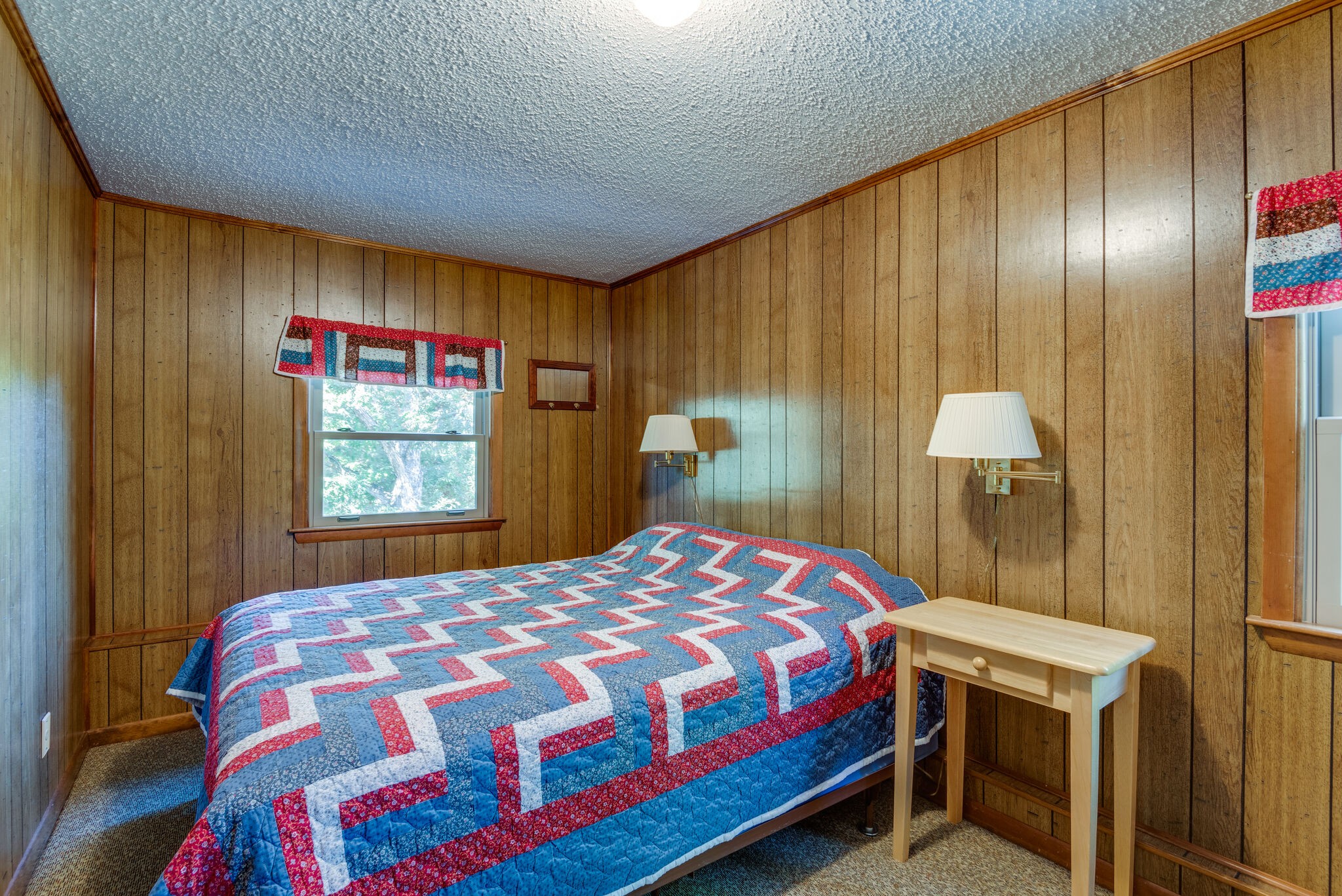 3093 Ivey Point Road Goodlettsville, TN 37072 - Photo 30 of 40 a bedroom with a bed and a window