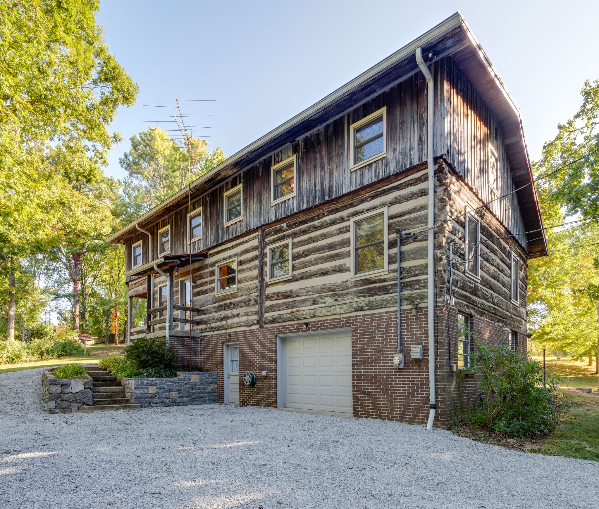 3093 Ivey Point Road Goodlettsville, TN 37072 - Photo 36 of 40 a front view of a house with a yard