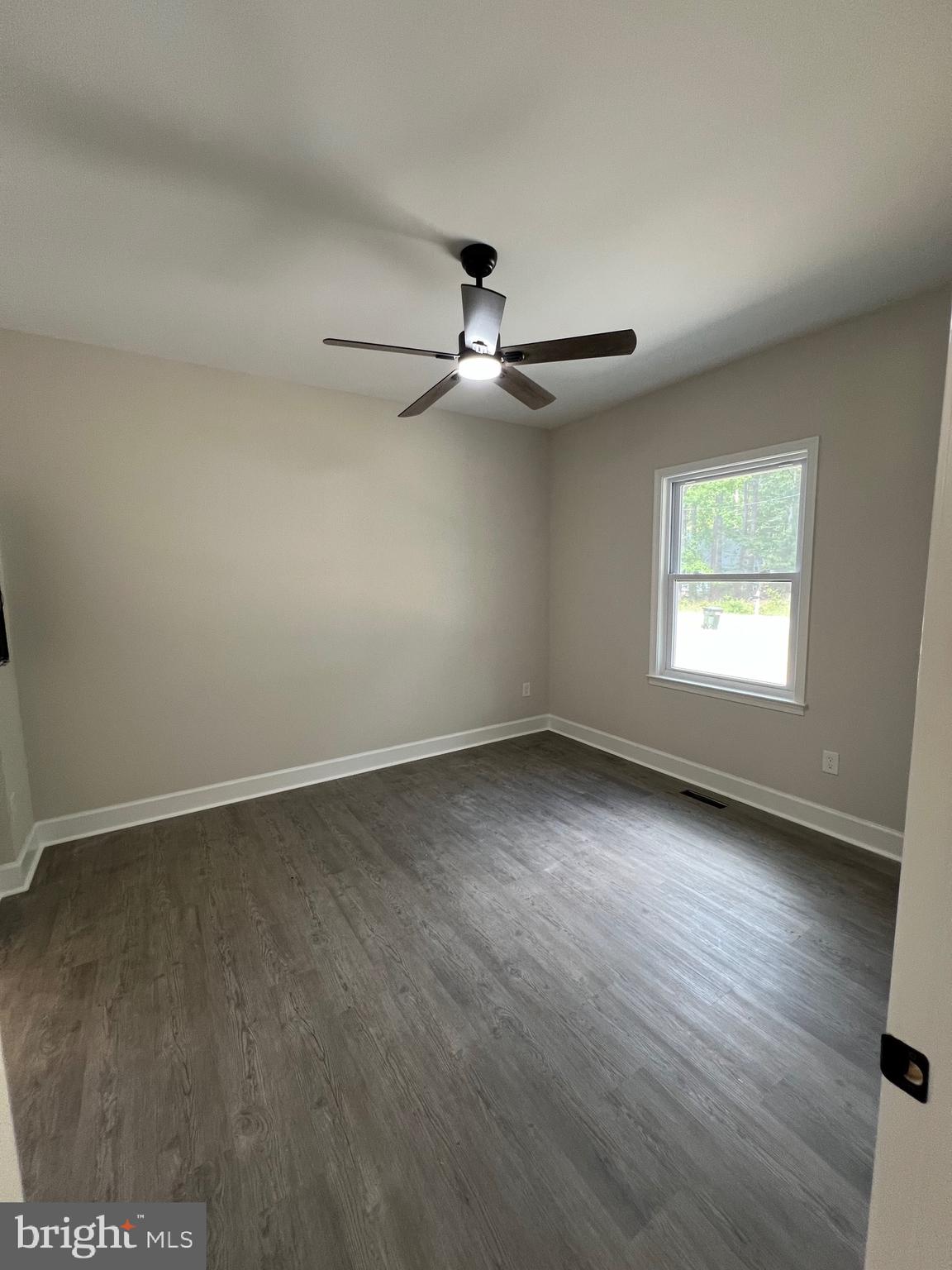 587 Forest Grove Road Colonial Beach, VA 22443 - Photo 12 of 64 Gallery Image 12