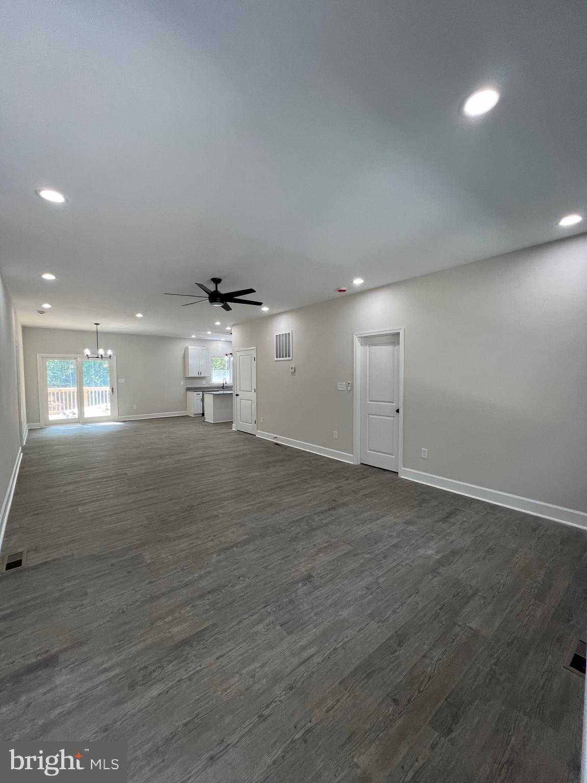 587 Forest Grove Road Colonial Beach, VA 22443 - Photo 5 of 64 Gallery Image 5