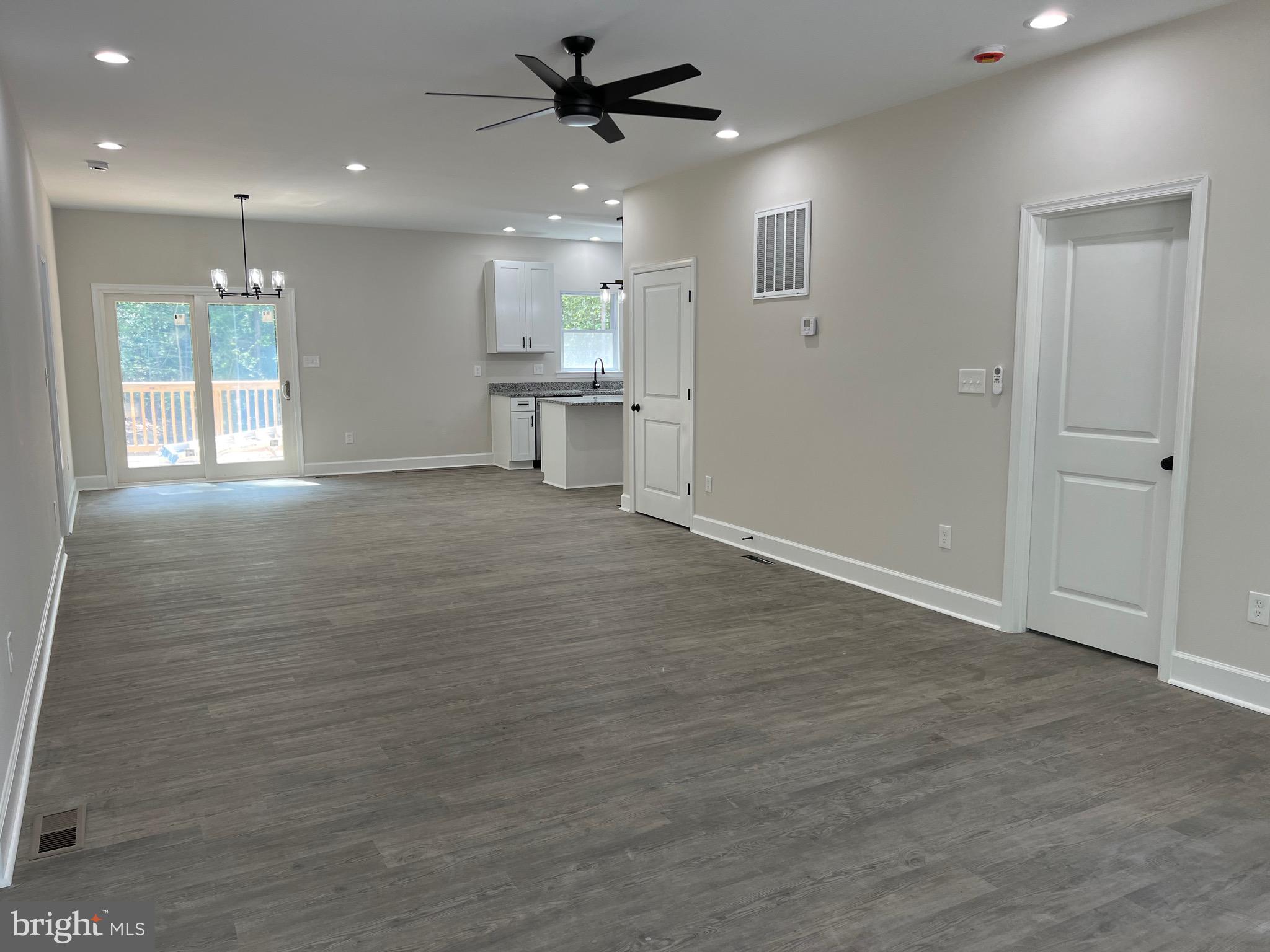 587 Forest Grove Road Colonial Beach, VA 22443 - Photo 6 of 64 Gallery Image 6