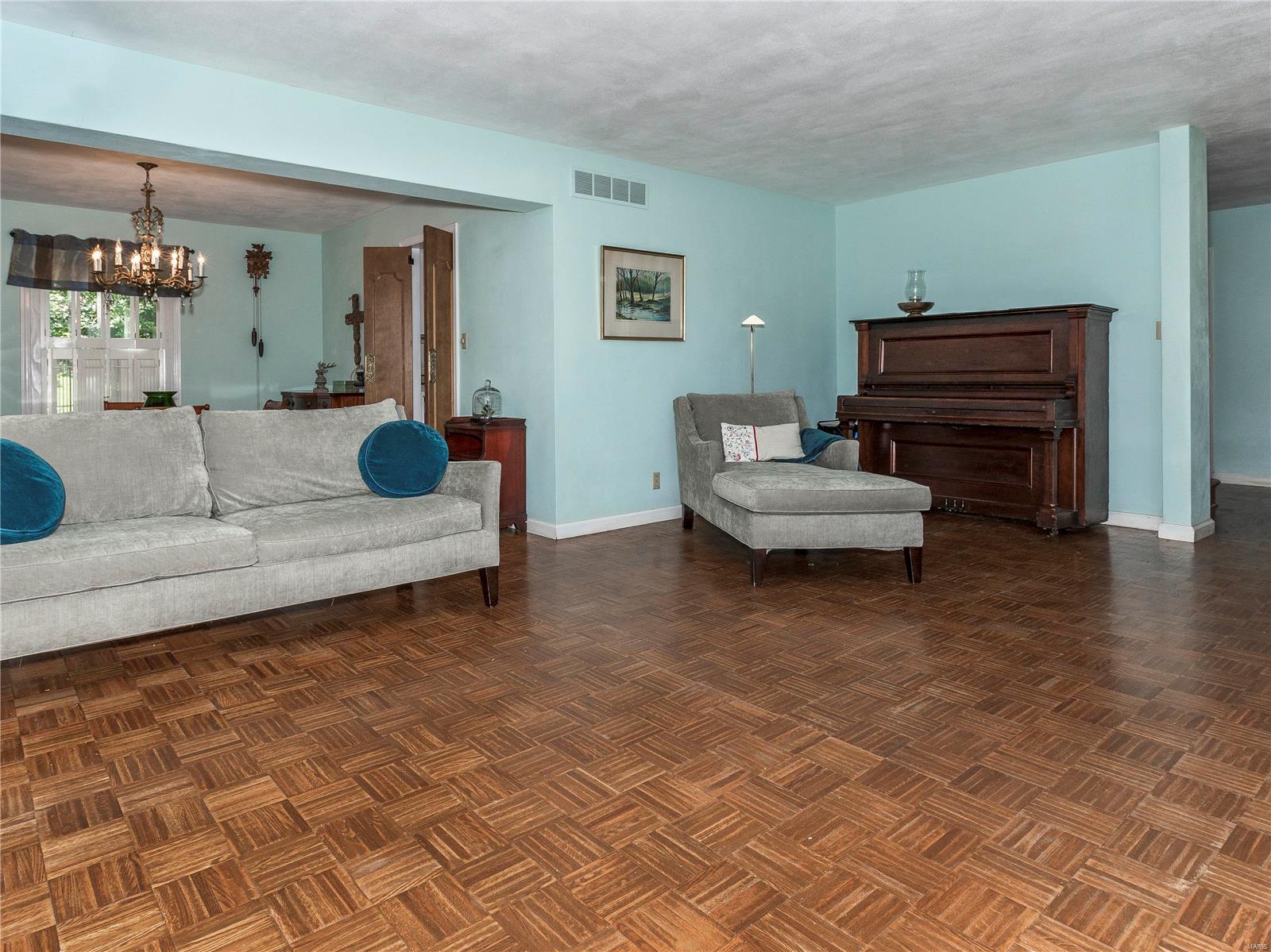 311 Ridgemont Road Collinsville, IL 62234 - Photo 13 of 43 Gallery Image 13