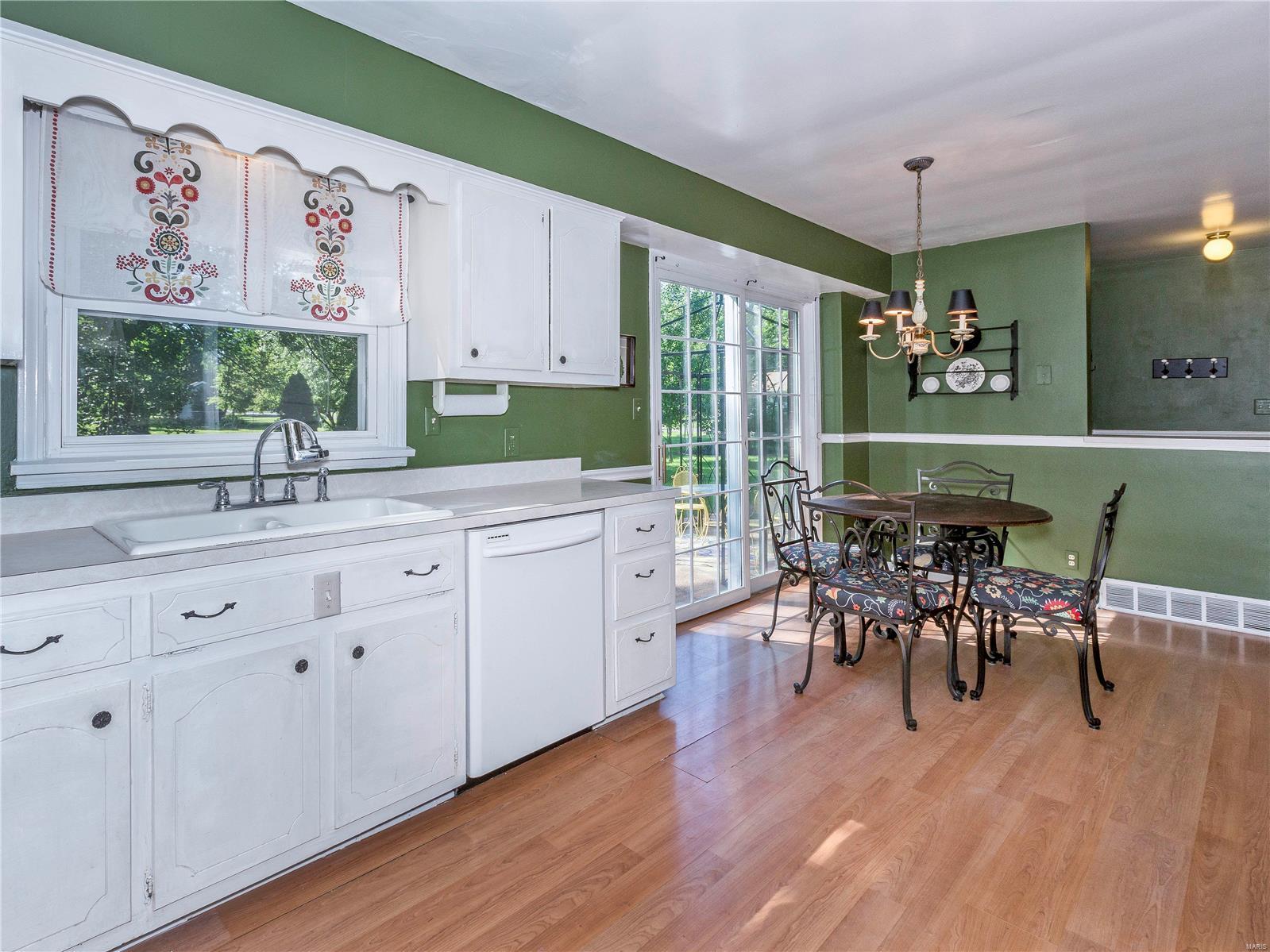 311 Ridgemont Road Collinsville, IL 62234 - Photo 21 of 43 Gallery Image 21