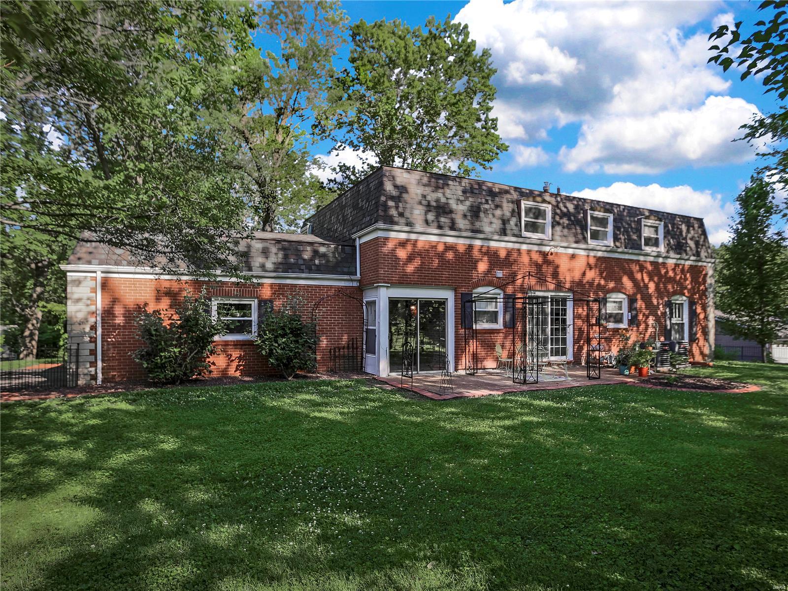 311 Ridgemont Road Collinsville, IL 62234 - Photo 4 of 43 Gallery Image 4