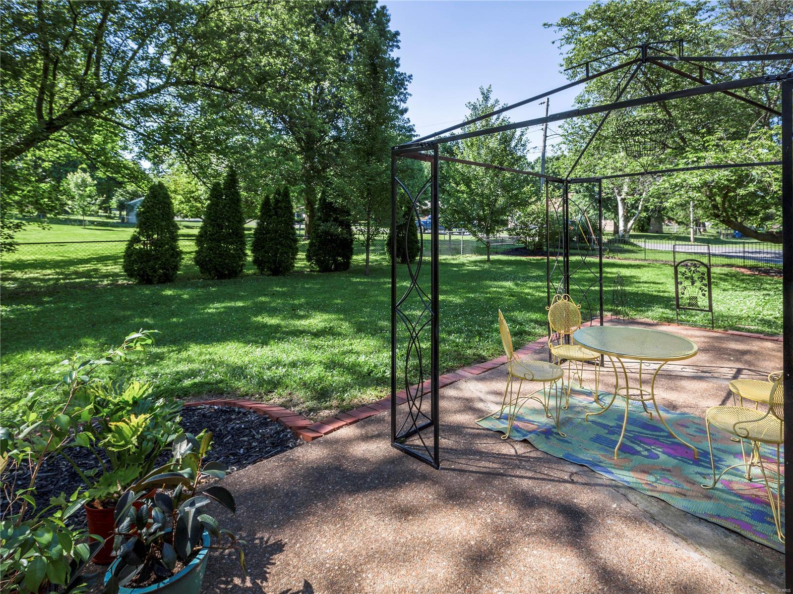 311 Ridgemont Road Collinsville, IL 62234 - Photo 7 of 43 Gallery Image 7