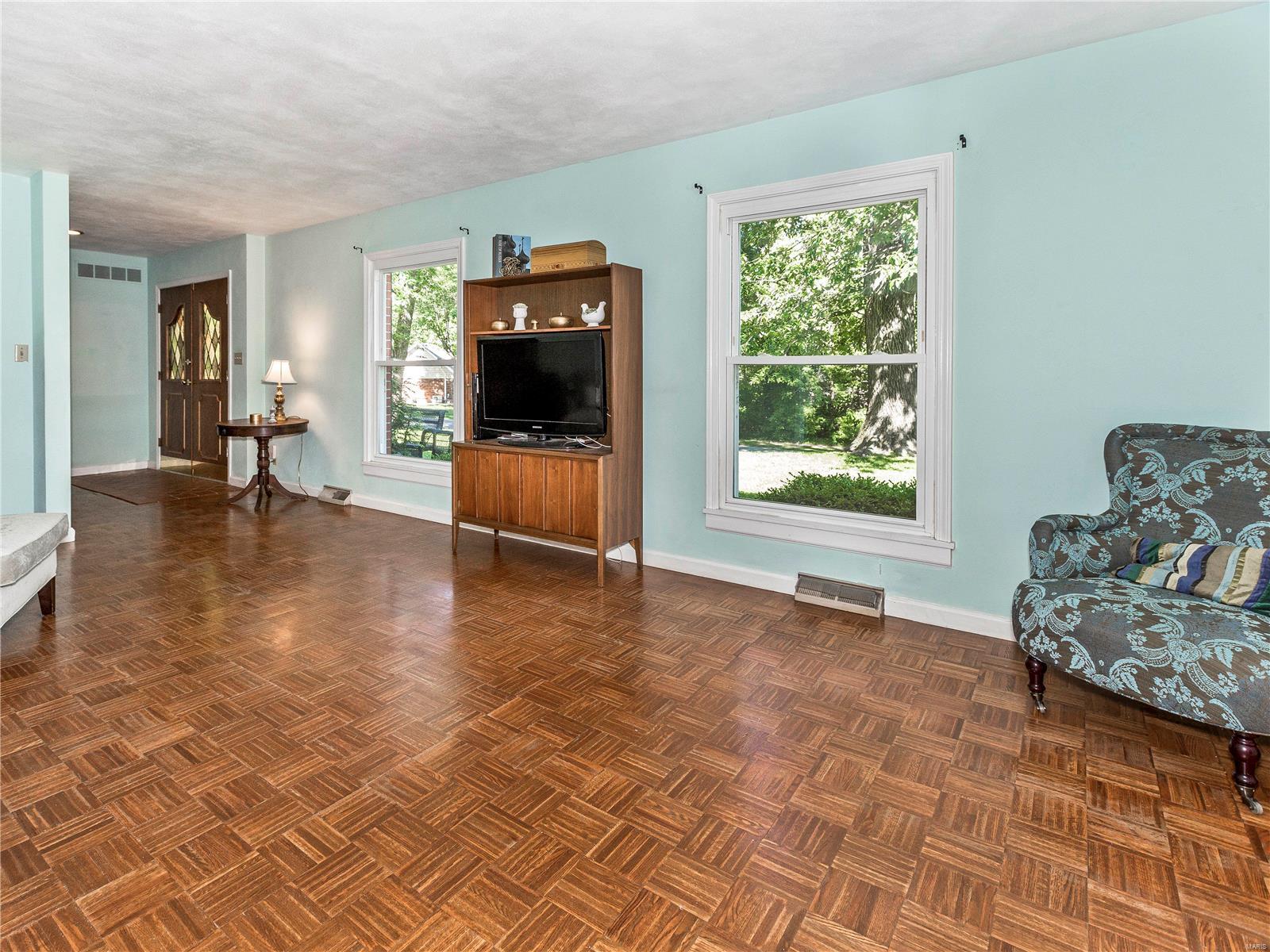 311 Ridgemont Road Collinsville, IL 62234 - Photo 10 of 43 Gallery Image 10