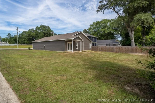 $1,895 | 1213 Branson Street, Fayetteville, NC 28305