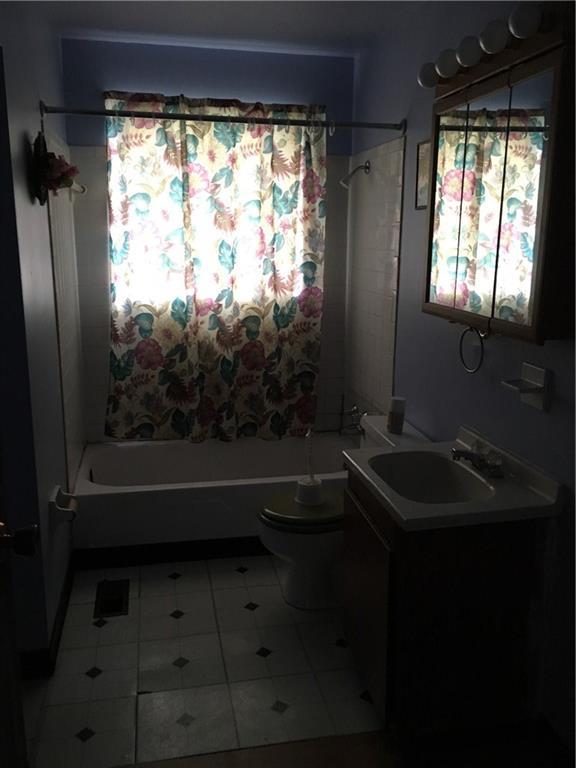 1374 Concord Avenue Springfield, OH 45504 - Photo 5 of 9
