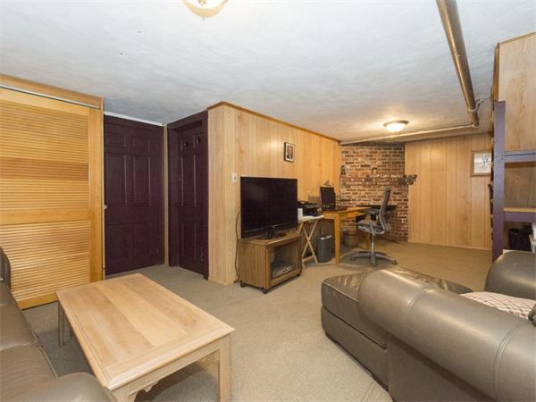 29 Englewood Road Winchester, MA 01890 - Photo 13 of 15 Gallery Image 13