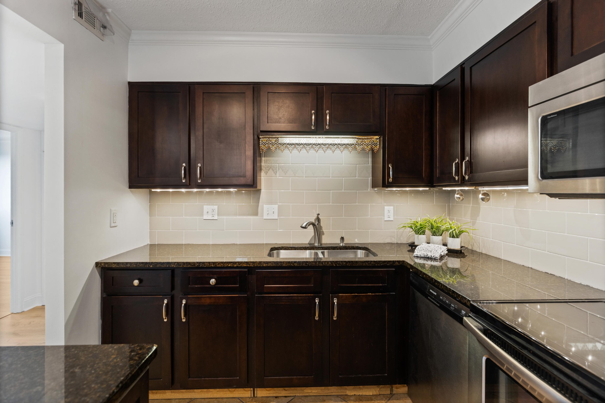 1131 Stringers Ridge Road, Unit 11G Chattanooga, TN 37405 - Photo 19 of 48 Gallery Image 19