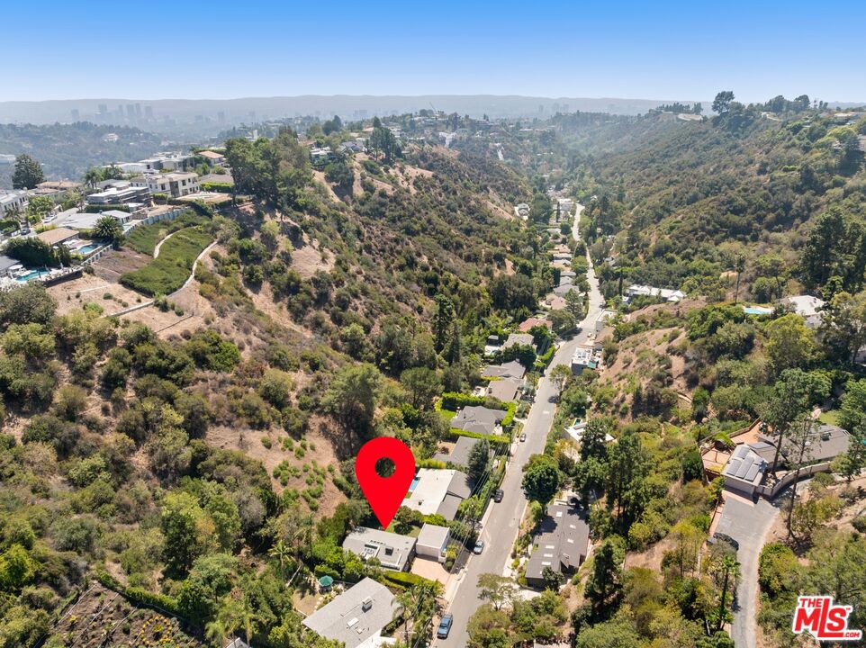 2100 Roscomare Road Los Angeles, CA 90077 - Photo 24 of 24 Gallery Image 24