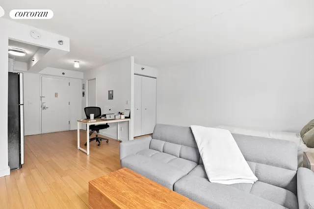 $615,000 | 516 West 47th Street, Unit S6K | Hell's Kitchen