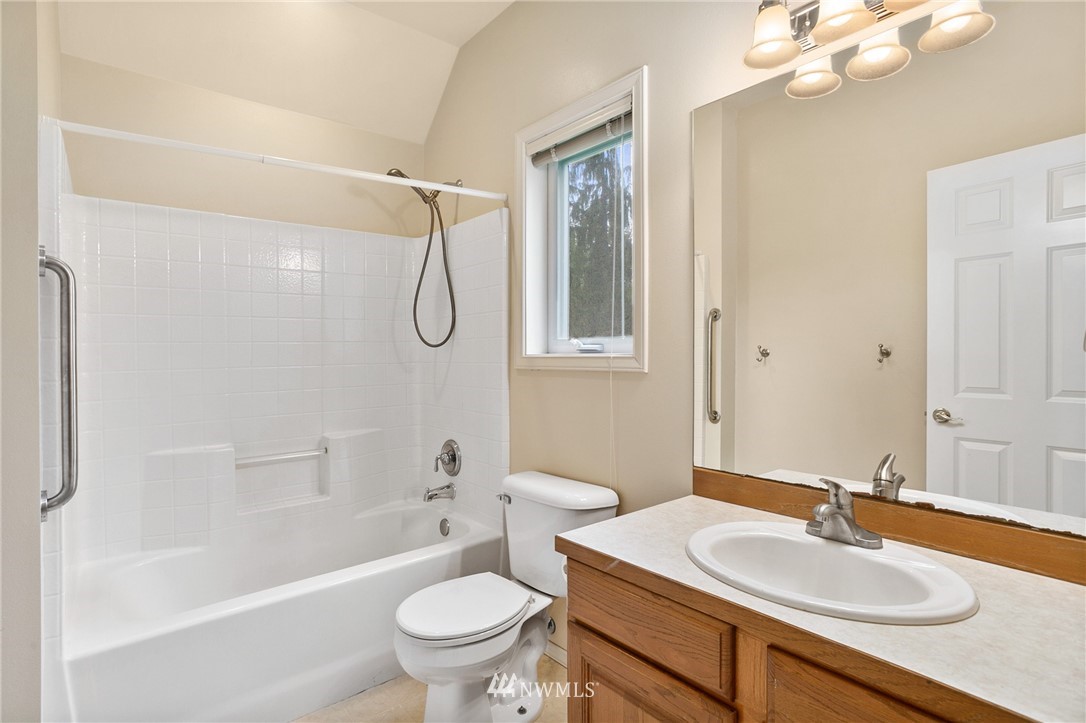 19807 13th Drive Southeast Bothell, WA 98012 - Photo 22 of 40