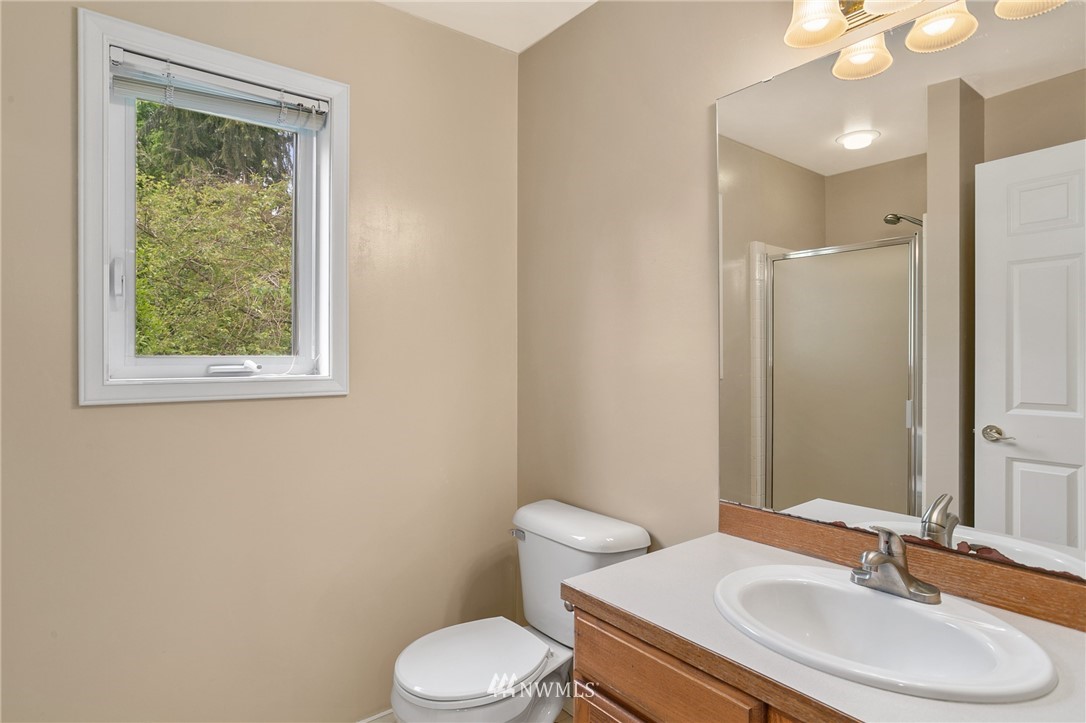 19807 13th Drive Southeast Bothell, WA 98012 - Photo 28 of 40