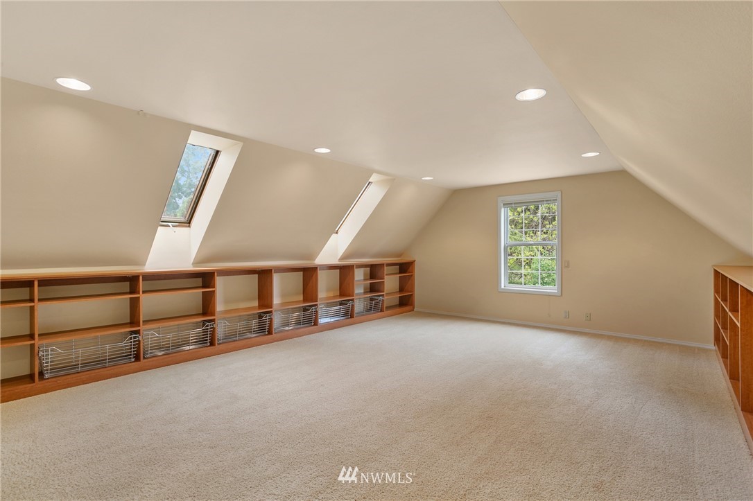 19807 13th Drive Southeast Bothell, WA 98012 - Photo 30 of 40