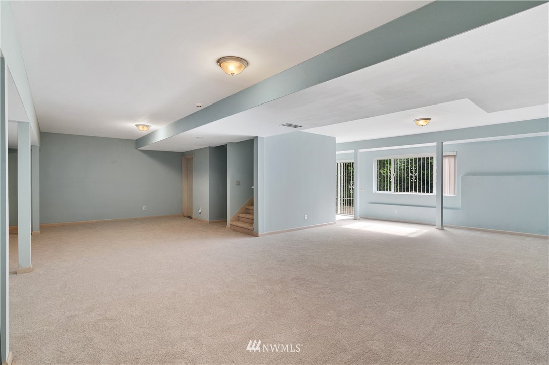 19807 13th Drive Southeast Bothell, WA 98012 - Photo 31 of 40