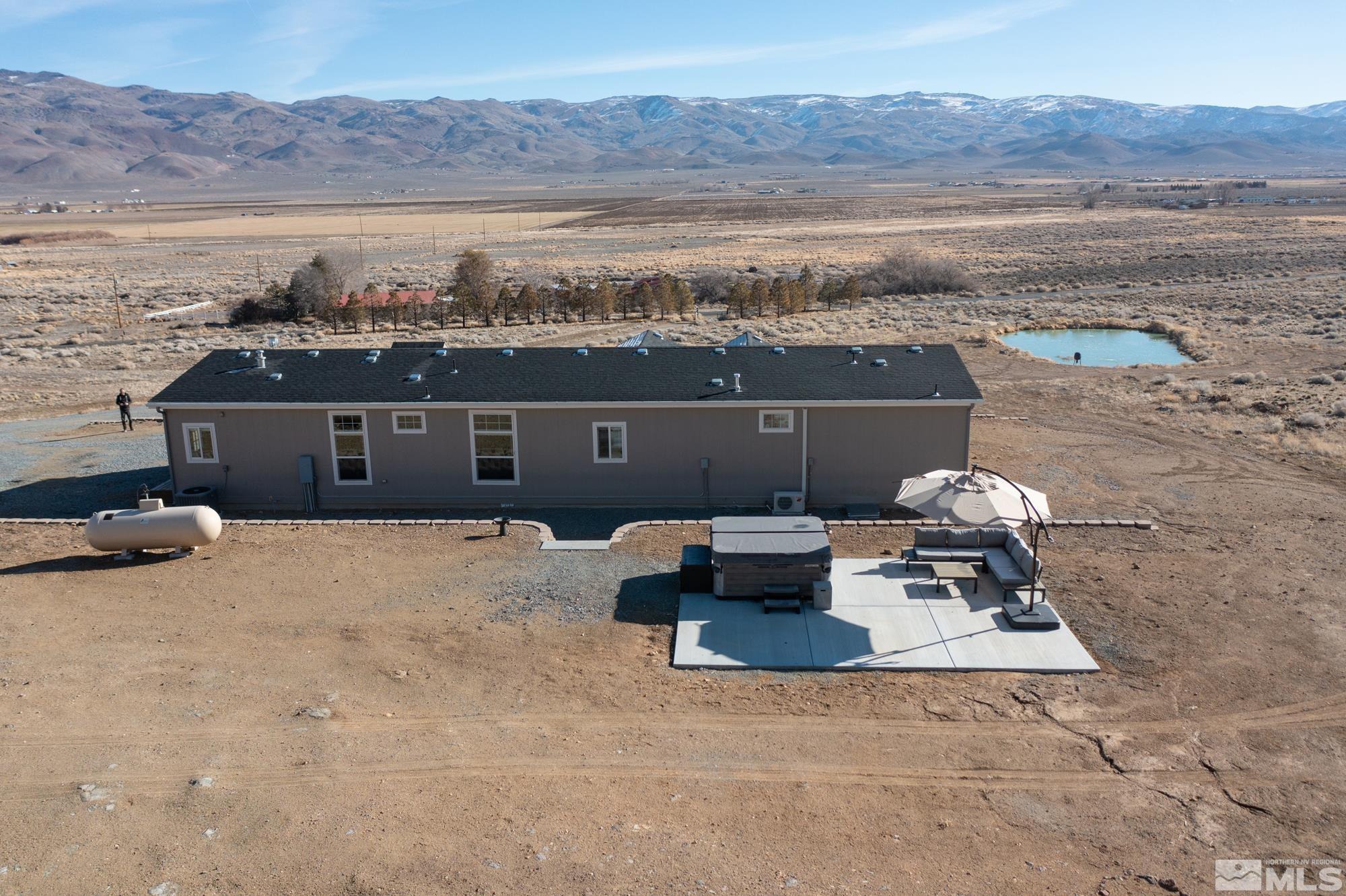 900 Ironwood Road Reno, NV 89510 - Photo 35 of 40 a terrace of a house with outdoor seating