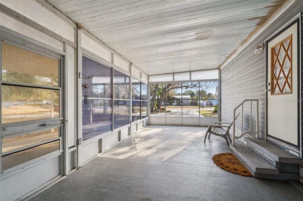 8625 Silver Trail Leesburg, FL 34788 - Photo 4 of 29