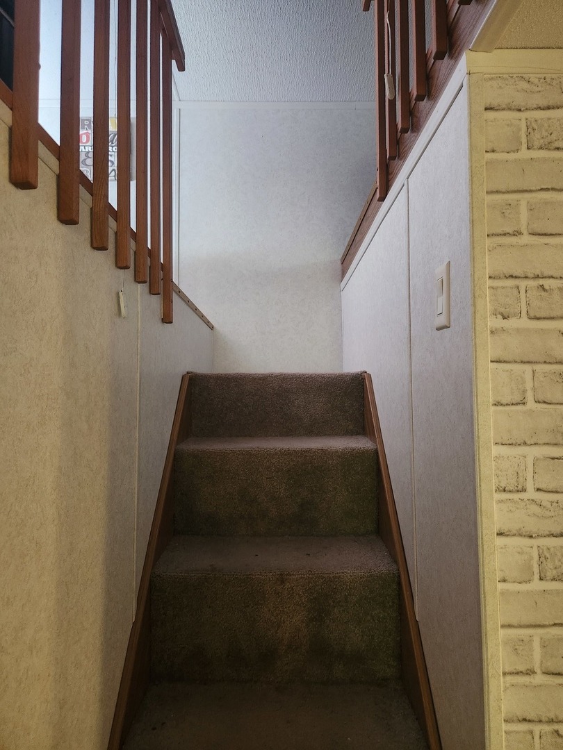 24-65 Woodhaven Lakes Sublette, IL 61367 - Photo 23 of 32 a view of entryway
