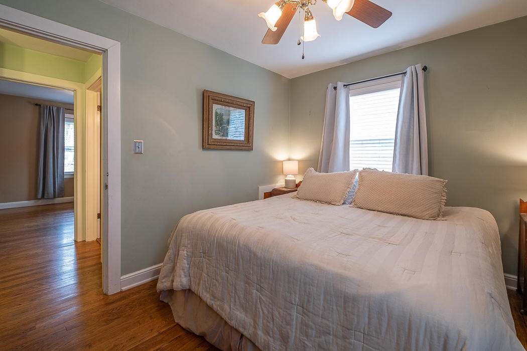 14 Hawthorn Road Salem, VA 24153 - Photo 26 of 42 Bedroom 1
